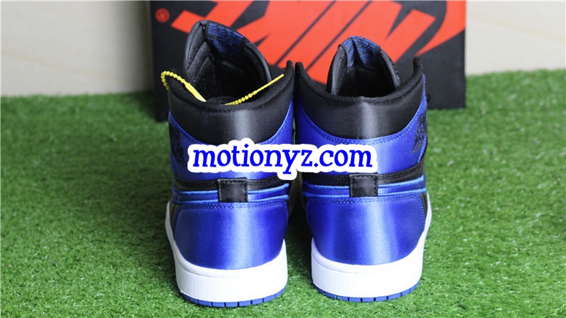 Authentic Air Jordan 1 OG High Royal Satin